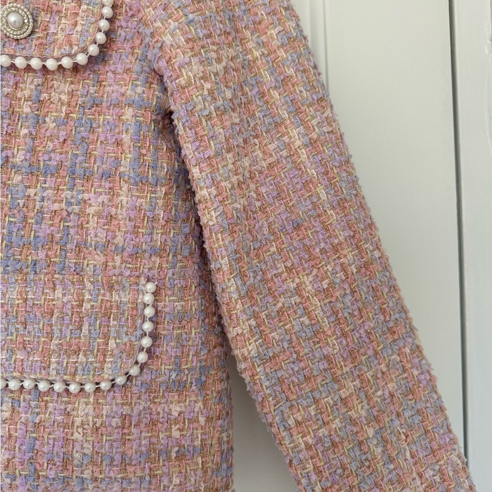 Vintage-Inspired Pearl Trim Tweed Blazer – Size Medium - Picture 3 of 7